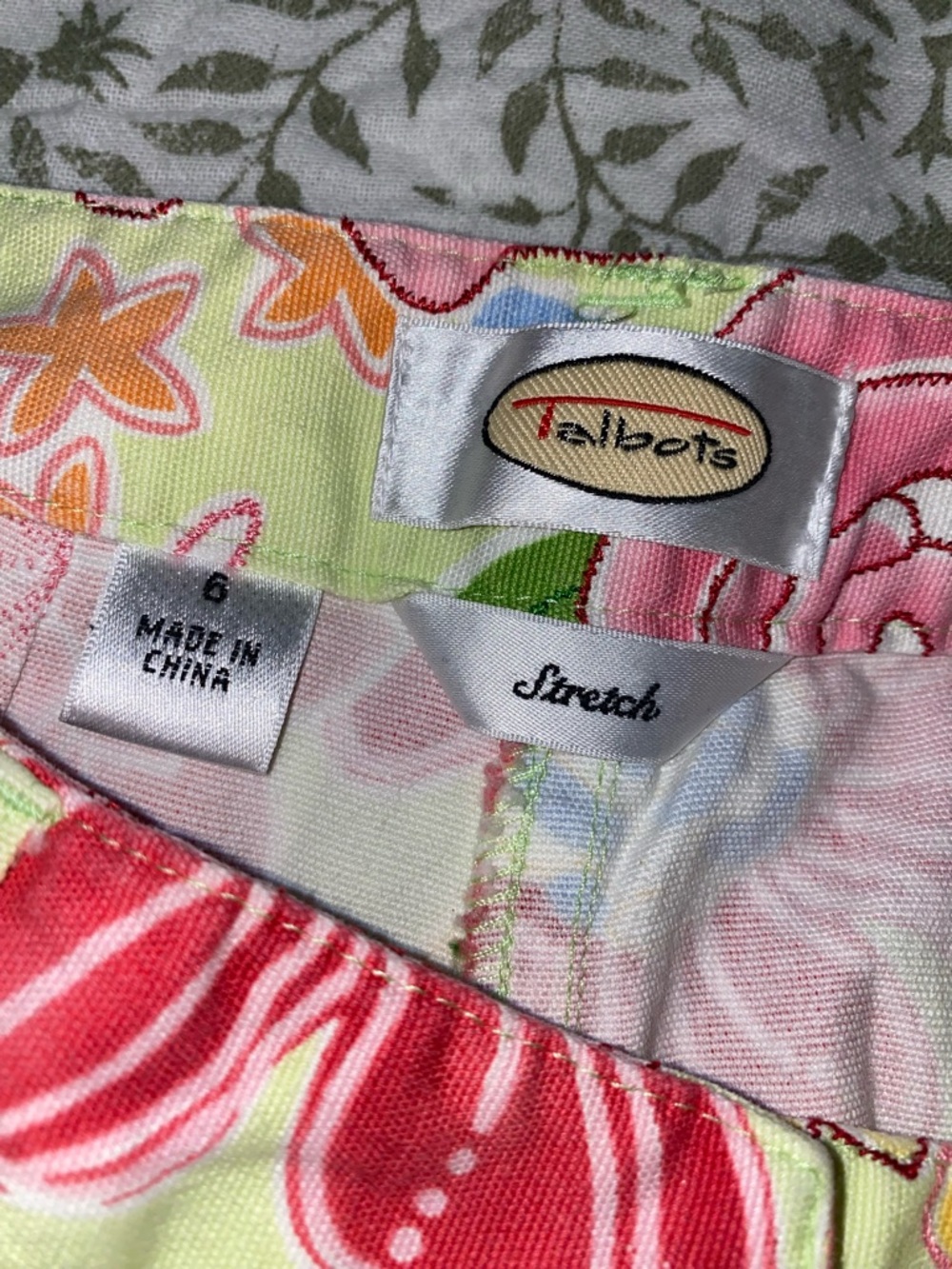 Talbots Vintage Pastel Floral Stretch Pants in Yellow, Pink, Green - Picture 6 of 7